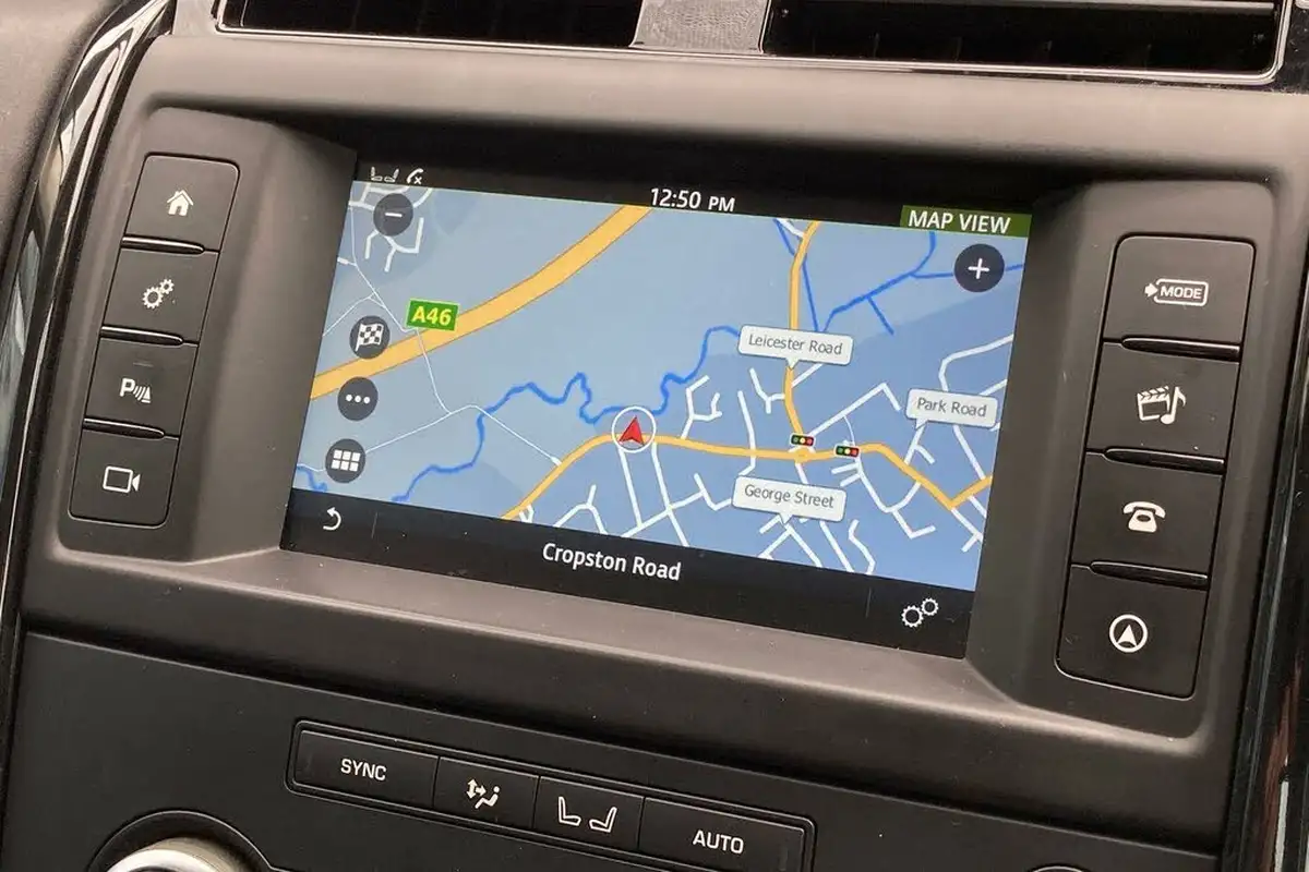 2017-land-rover-discovery-30td6-se-259ps-awd-station-wagon-5d-auto-big-19