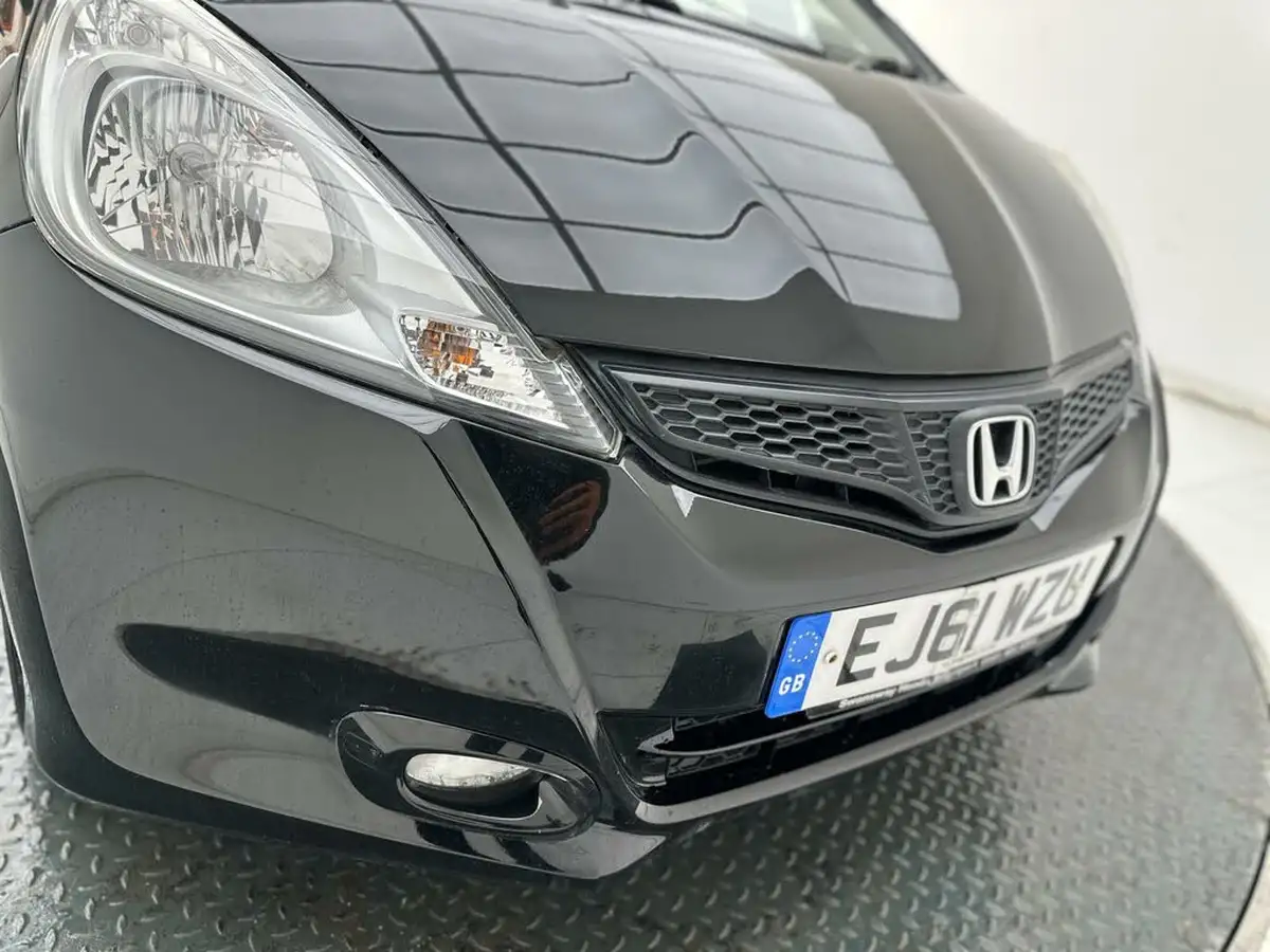 2012-honda-jazz-14-ex-cvt-big-53