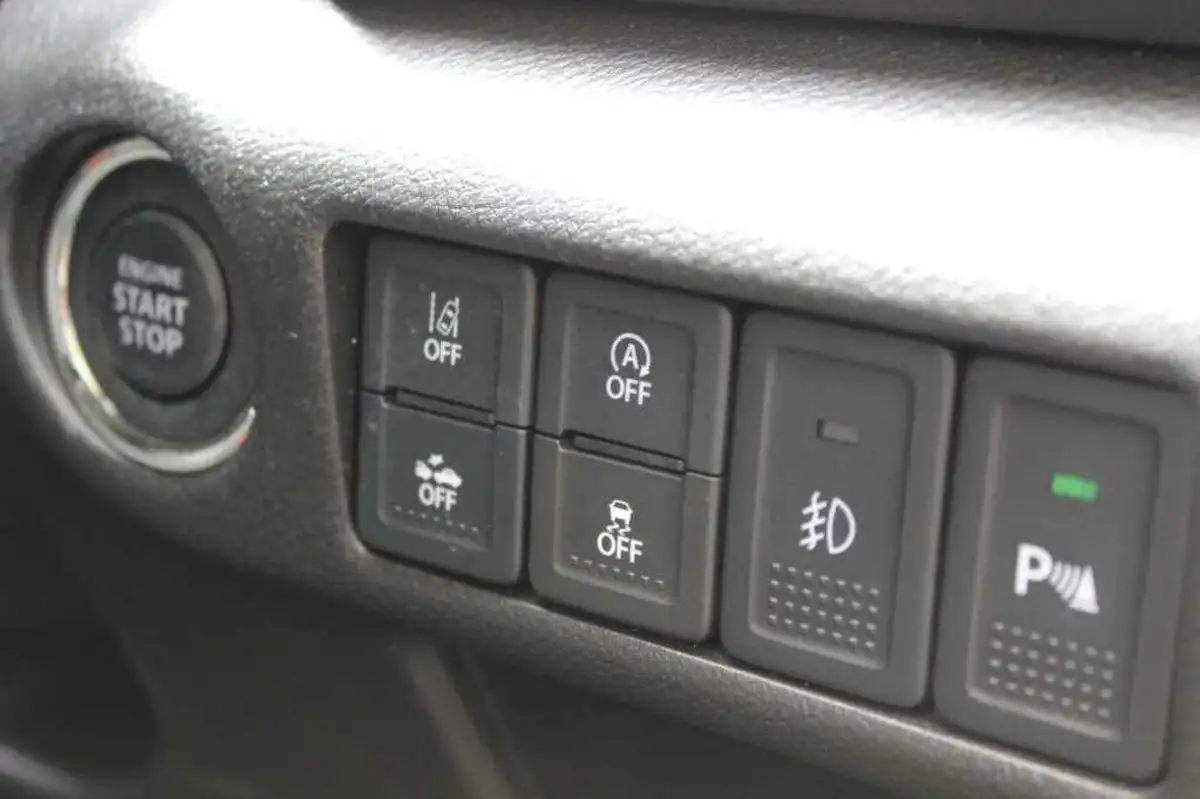 2022-suzuki-s-cross-14-boosterjet-motion-auto-big-30