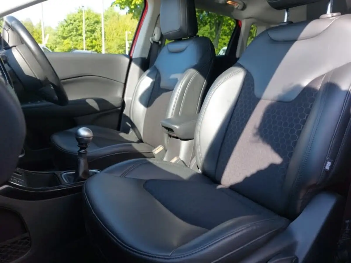 2019-jeep-compass-14-multiair-ii-night-eagle-big-11