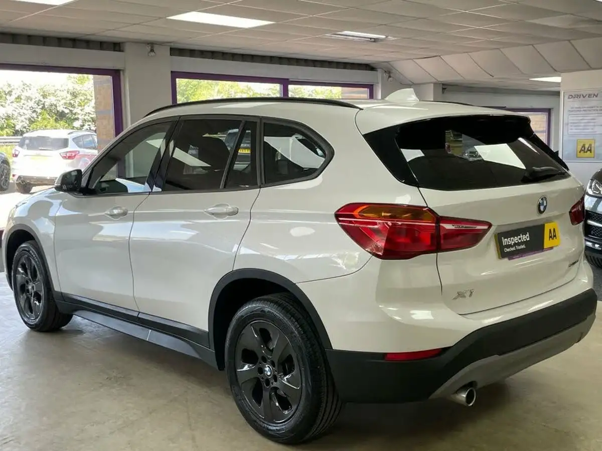 2019-bmw-x1-15-sdrive18i-se-big-8
