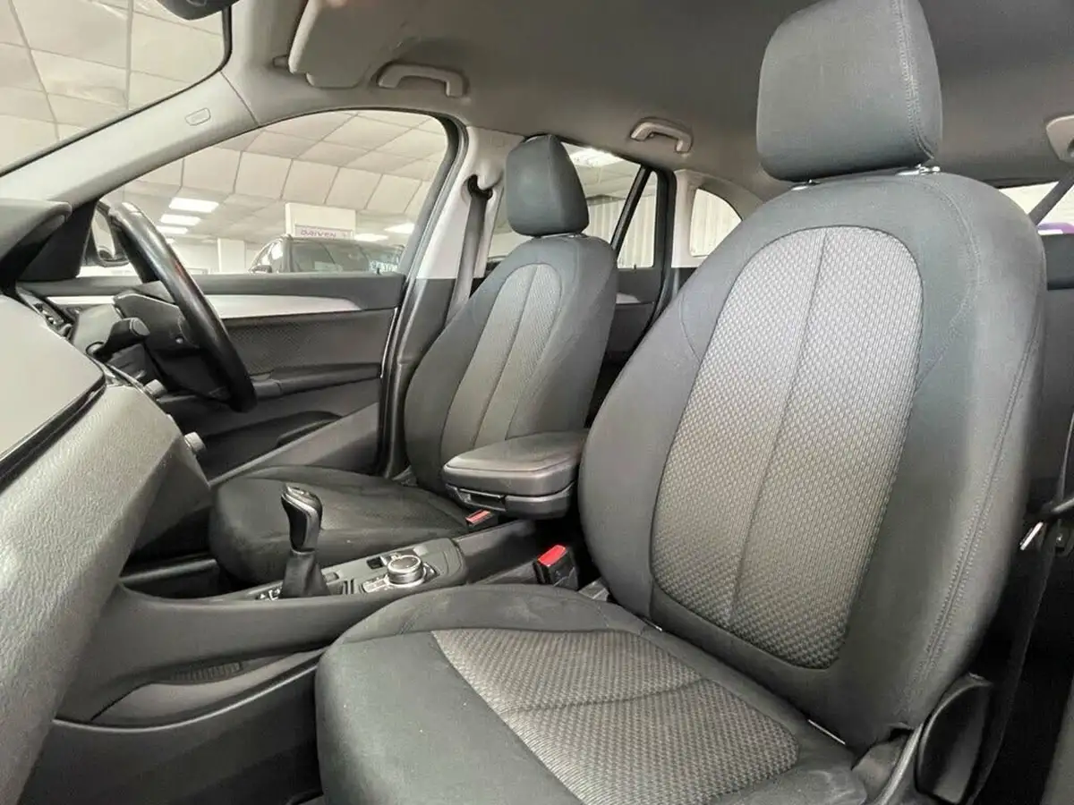 2019-bmw-x1-15-sdrive18i-se-big-32