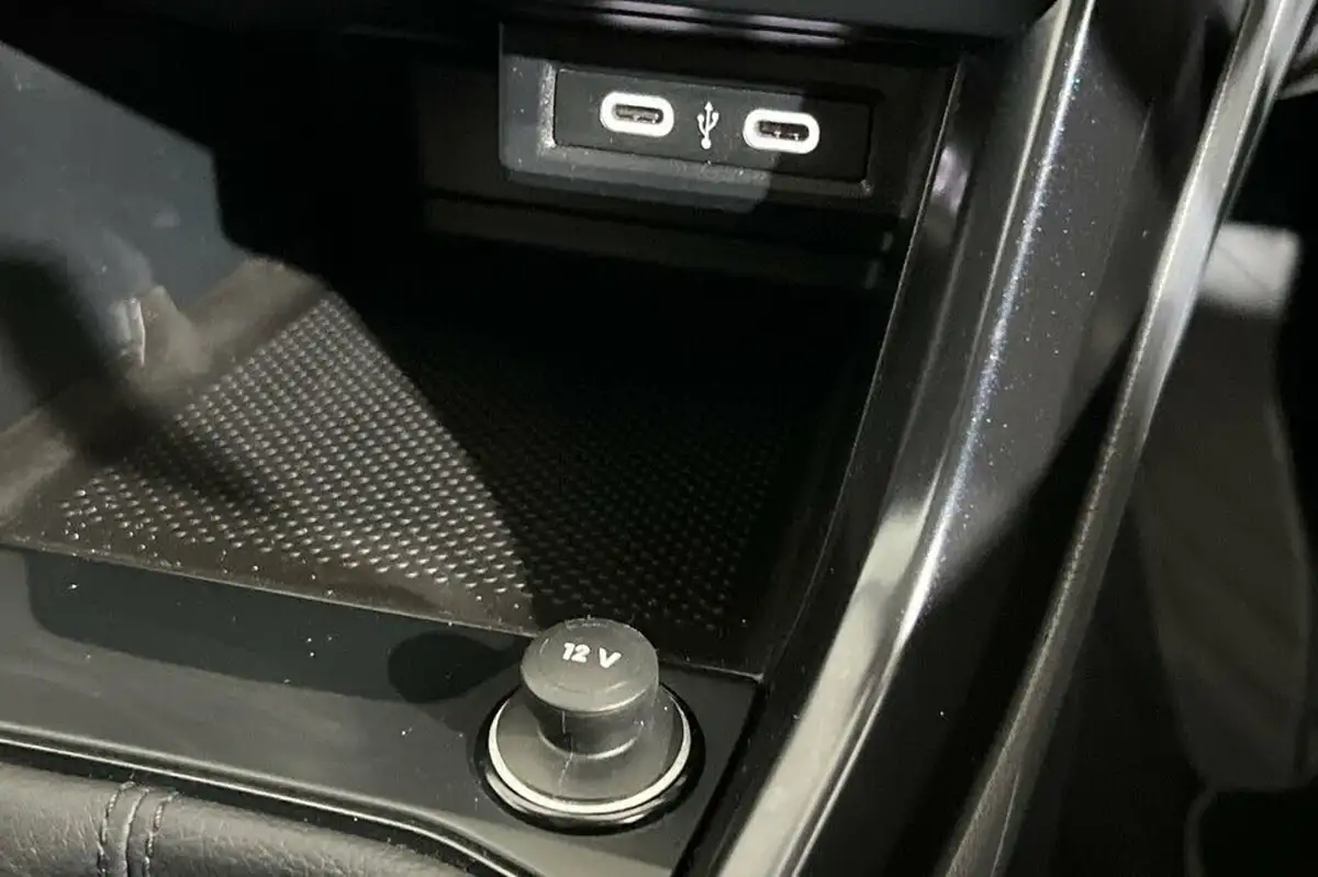 2021-volkswagen-t-cross-10-tsi-s-big-30