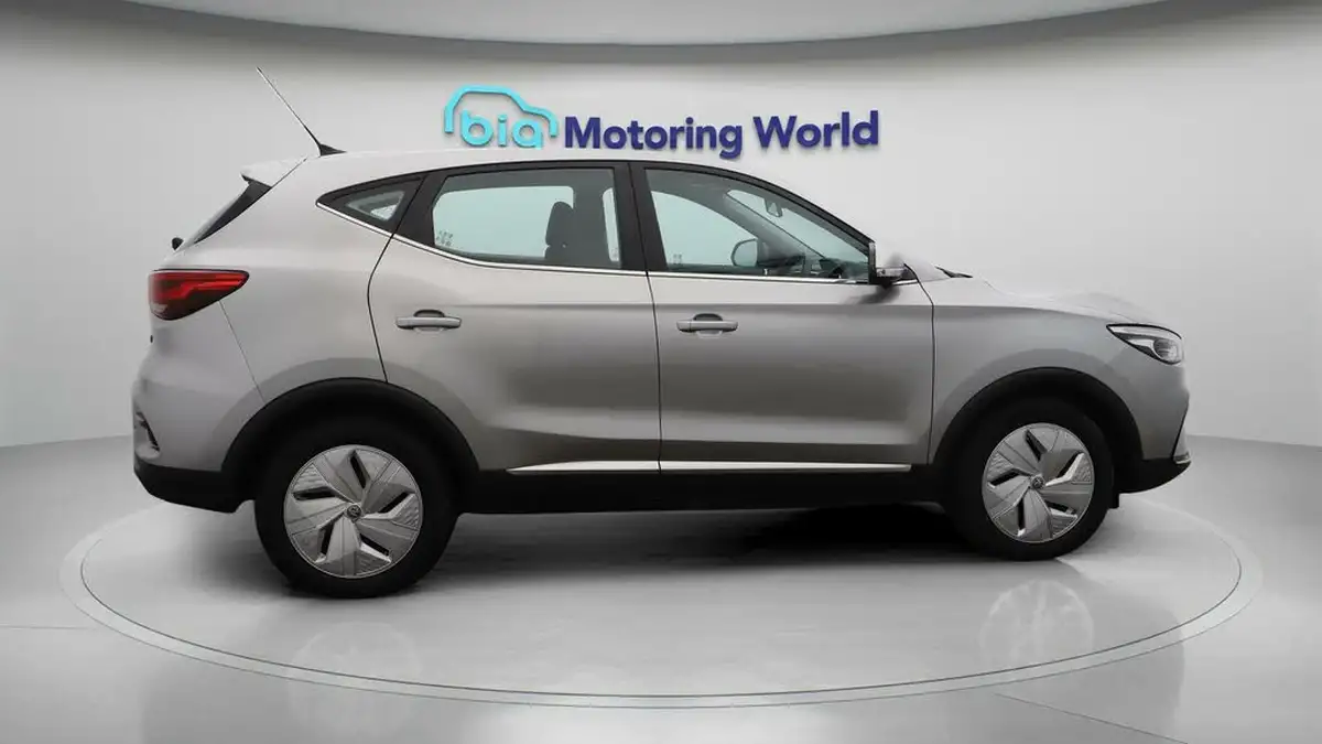 2022-mg-zs-suv-e-se-ev-176ps-big-8