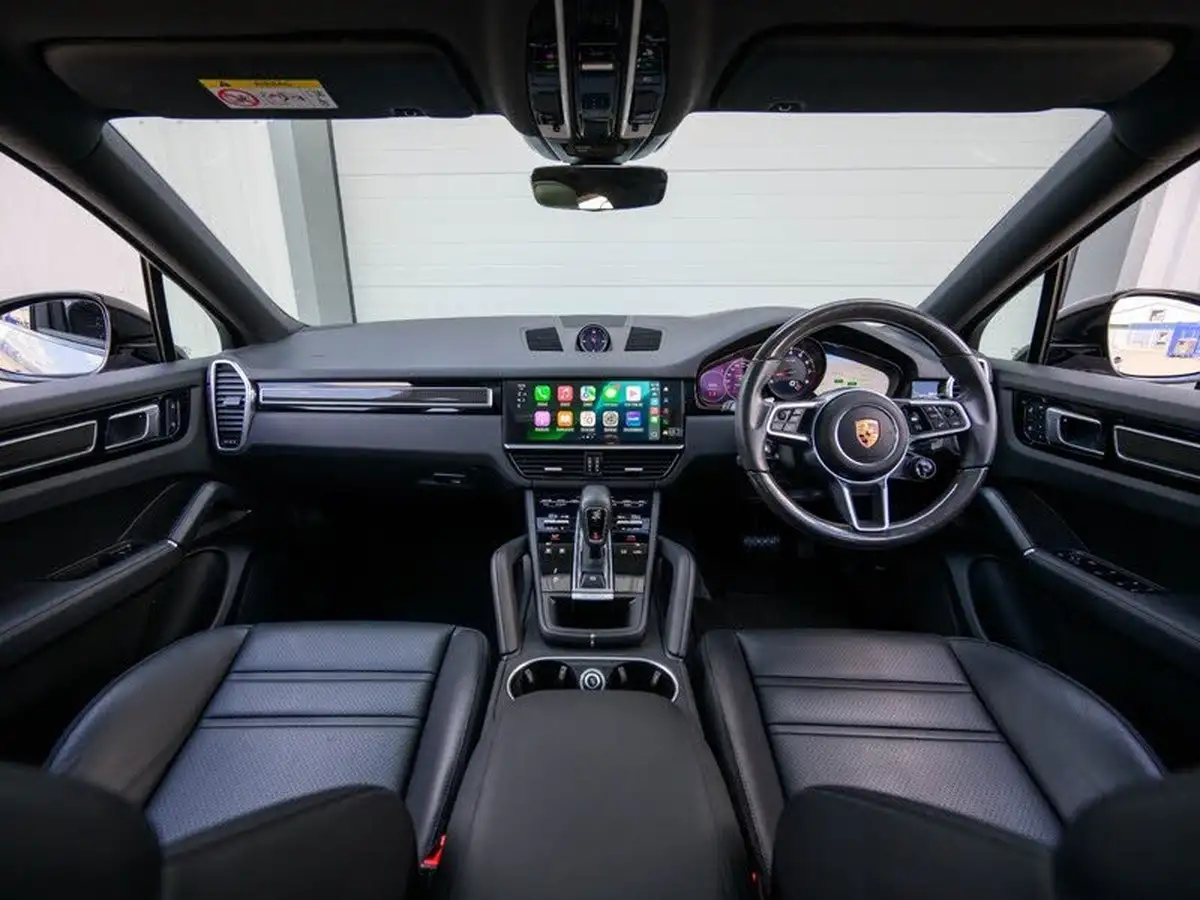 2022-porsche-cayenne-30-v6-platinum-edition-coupe-big-35