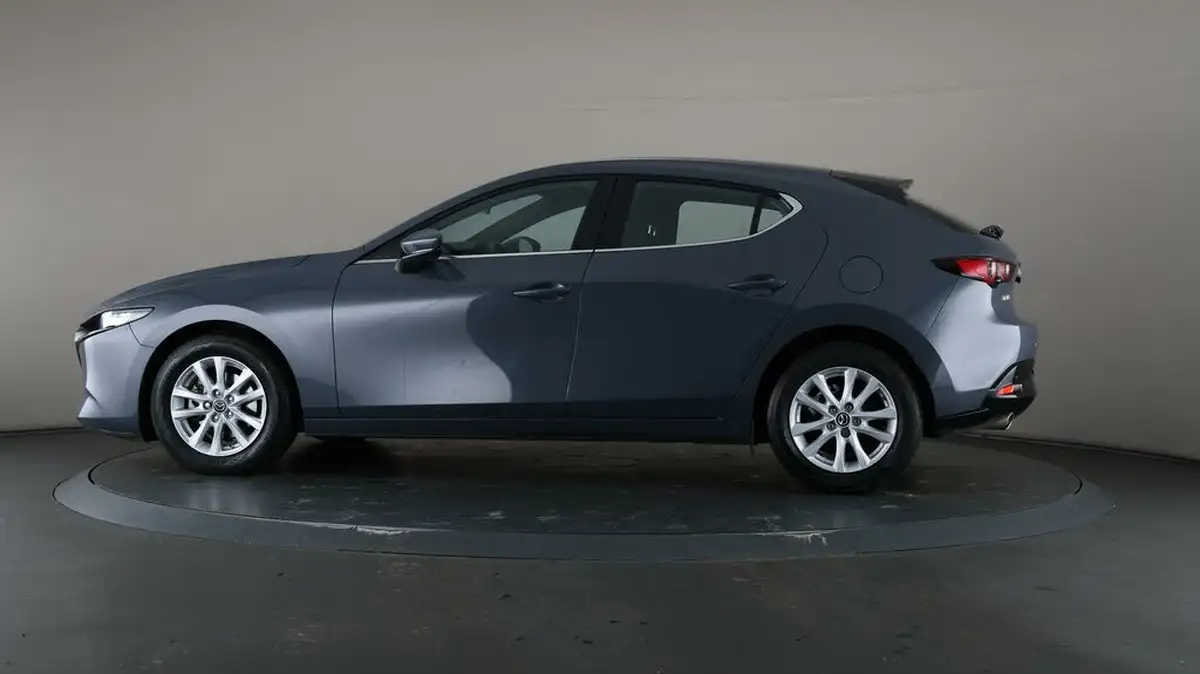 2022-mazda-mazda3-20-se-l-big-34