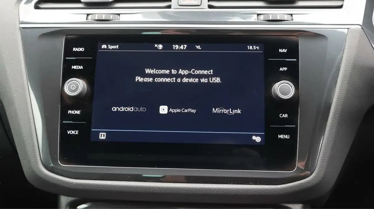 2020-volkswagen-tiguan-20tdi-r-line-tech-150ps-dsg-big-28