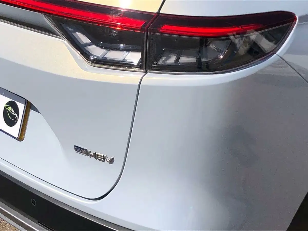 2023-honda-hr-v-15-i-mmd-elegance-big-21