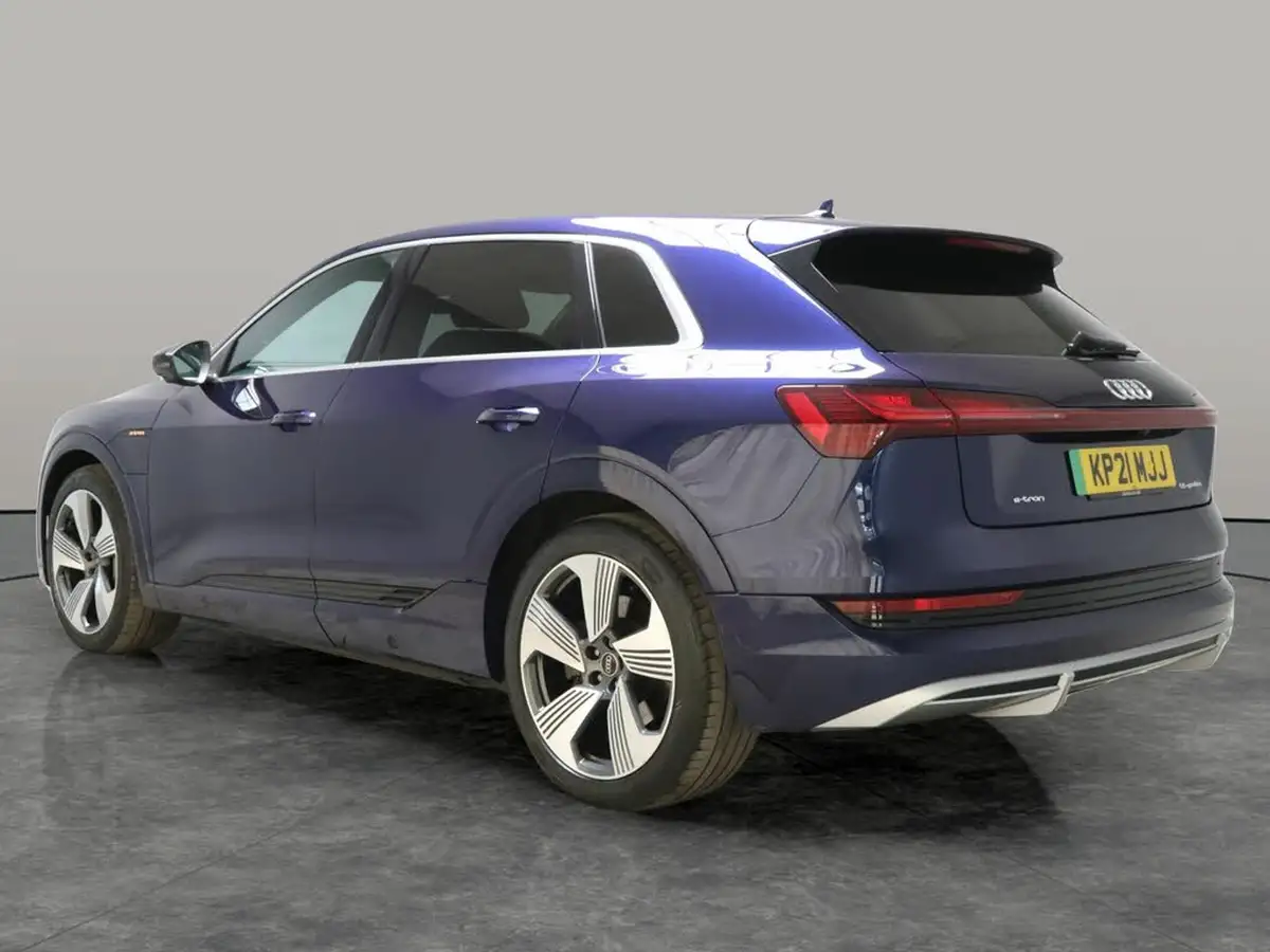 2021-audi-e-tron-55e-s-line-station-wagon-big-15