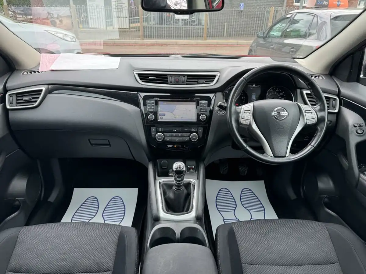 2017-nissan-qashqai-15dci-n-connecta-executive-pack-big-1