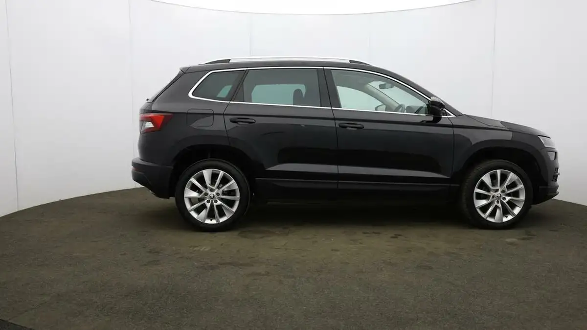 2021-skoda-karoq-15-tsi-se-l-dsg-big-51
