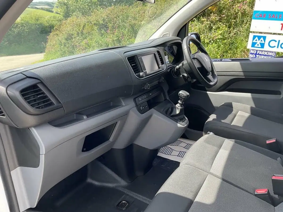 2021-peugeot-expert-20-bluehdi-professional-standard-1400-eu6d-panel-big-15