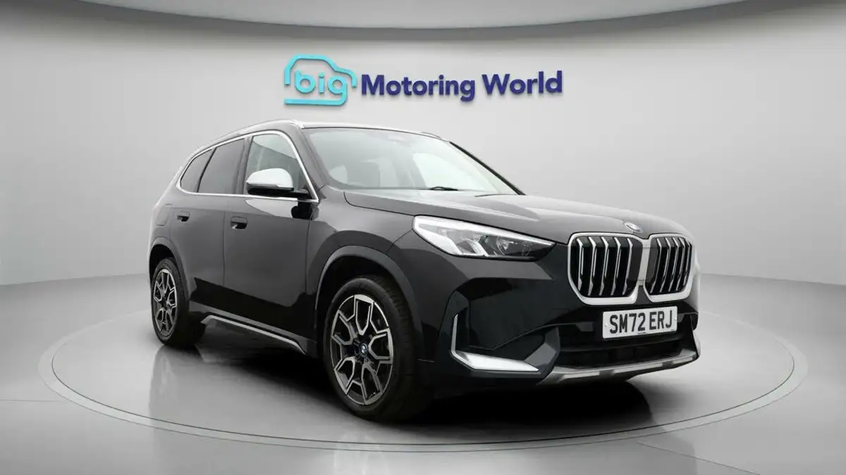 2022-bmw-x1-15-sdrive20i-xline-big-0
