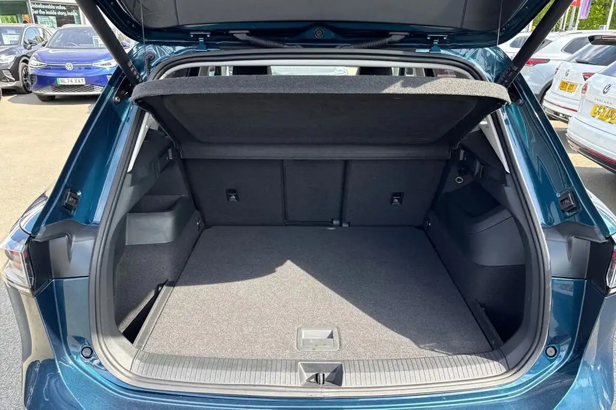 2024-volkswagen-tiguan-15-etsi-elegance-big-9