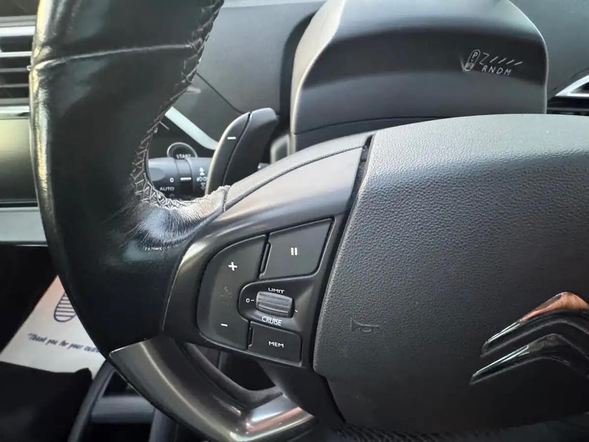 2016-citroen-c4-picasso-16bluehdi-flair-eat6-big-37