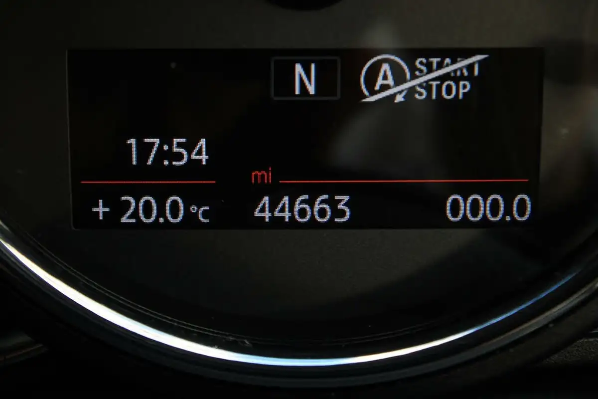 2018-mini-cooper-20-cooper-s-series-ii-ss-hatchback-5d-big-34