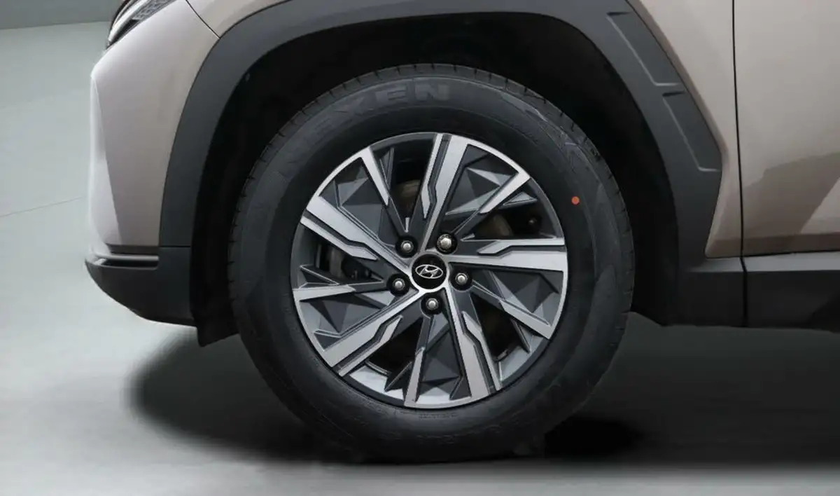 2022-hyundai-tucson-16-t-gdi-se-connect-150ps-big-18