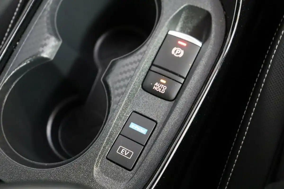 2024-nissan-juke-16-hybrid-tekna-big-27