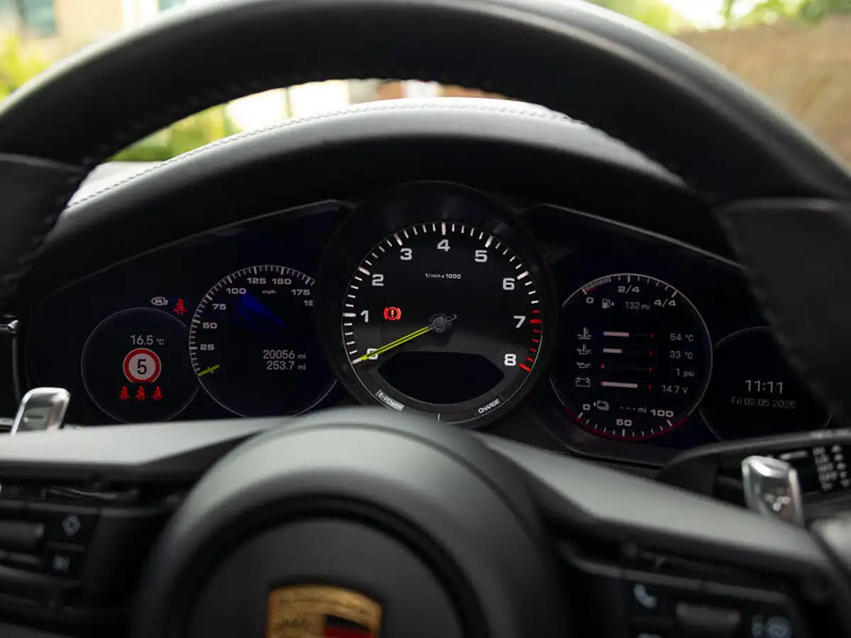 2022-porsche-panamera-30-4-e-hybrid-platinum-edition-hatchback-big-17