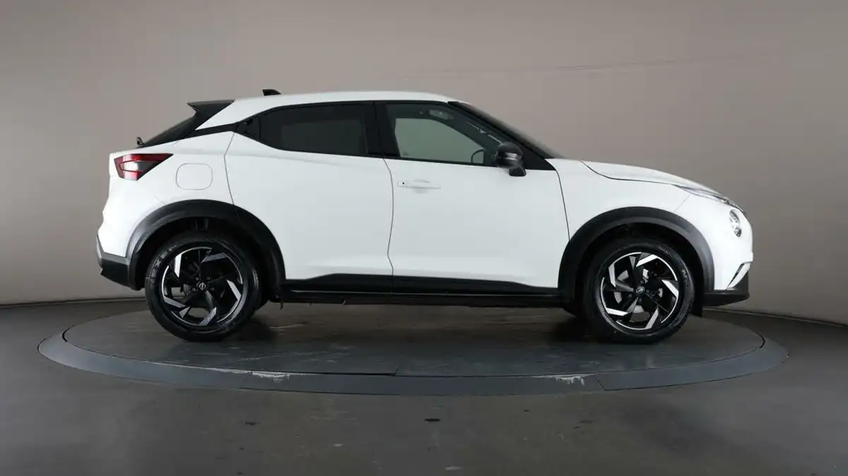 2023-nissan-juke-10-dig-t-n-connecta-big-52