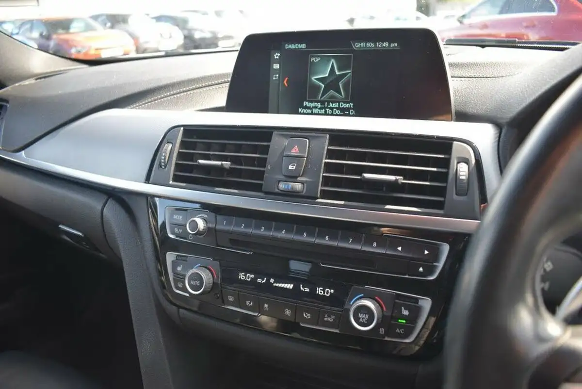 2019-bmw-3-series-20td-320d-m-sport-shadow-edition-saloon-4d-auto-big-21