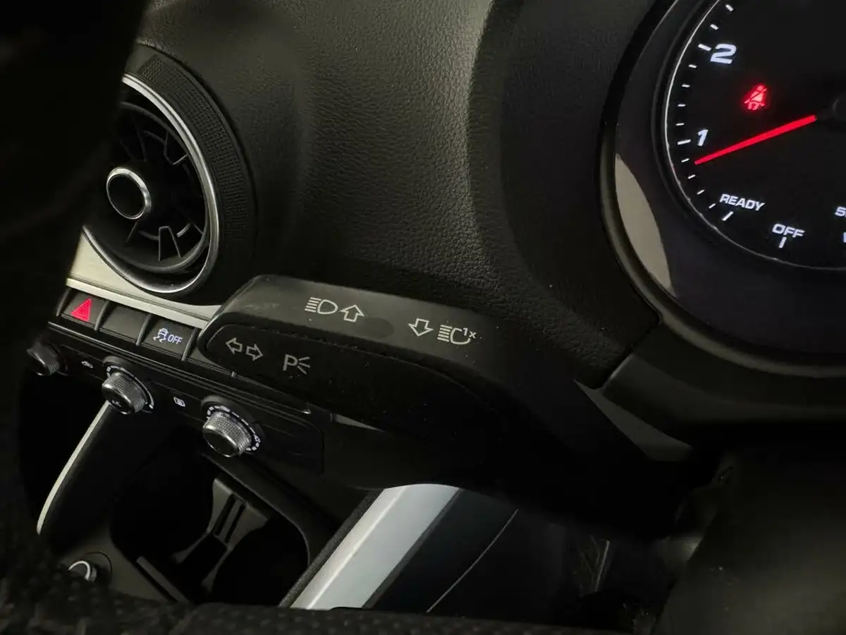 2019-audi-q2-16-30-tdi-s-line-big-59