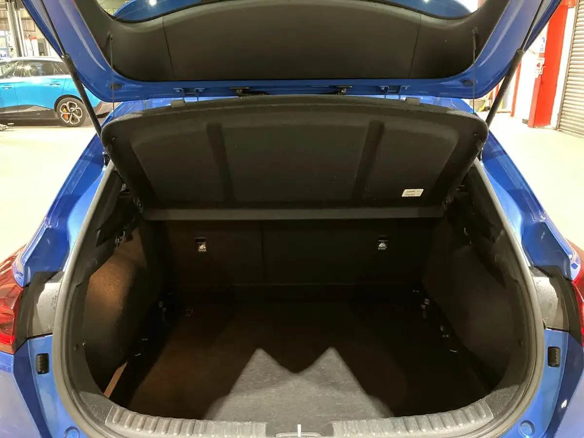 2022-kia-xceed-15-t-gdi-3-big-19