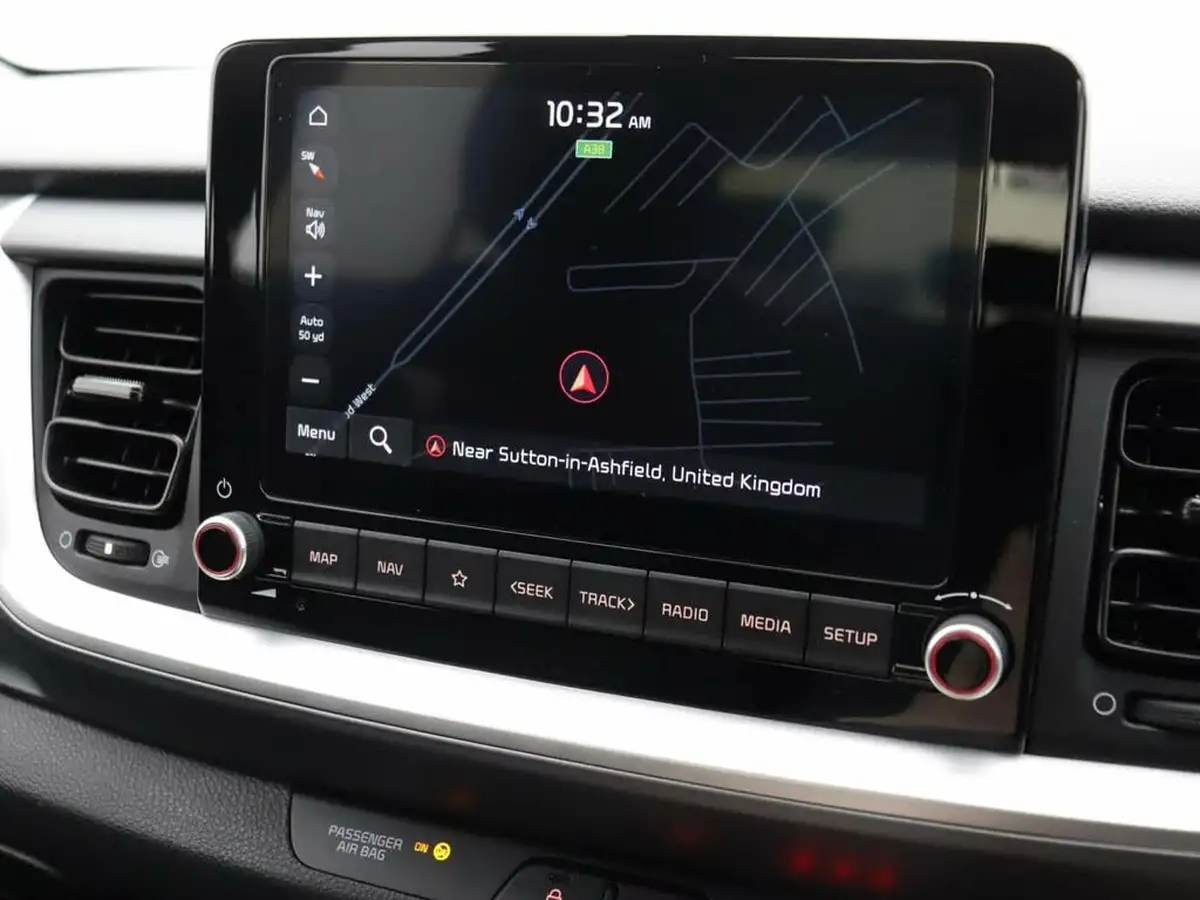 2025-kia-stonic-10-t-gdi-2-dct-big-26