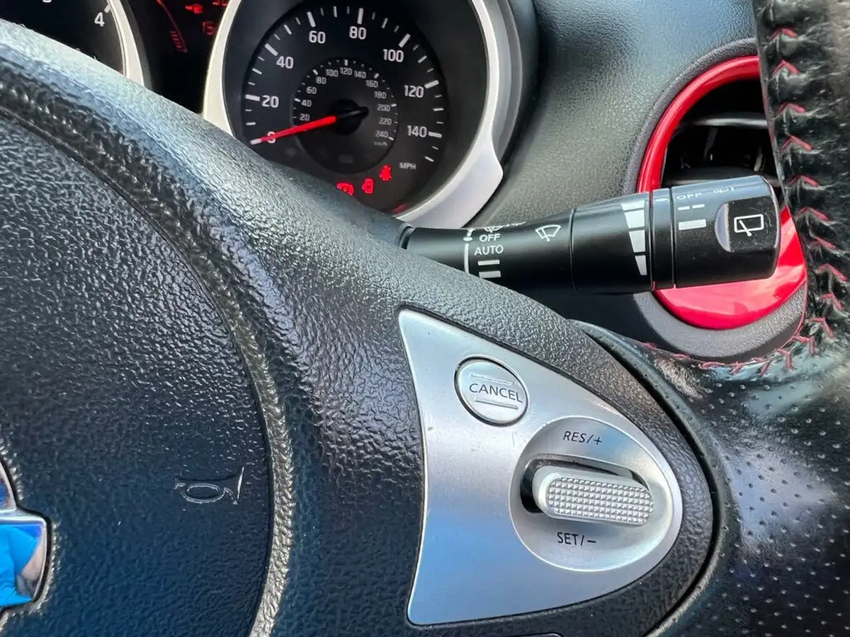 2014-nissan-juke-15dci-tekna-116ps-big-30