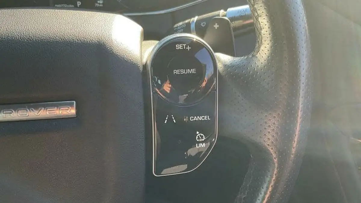 2019-land-rover-range-rover-evoque-20-d180-r-dynamic-s-big-20