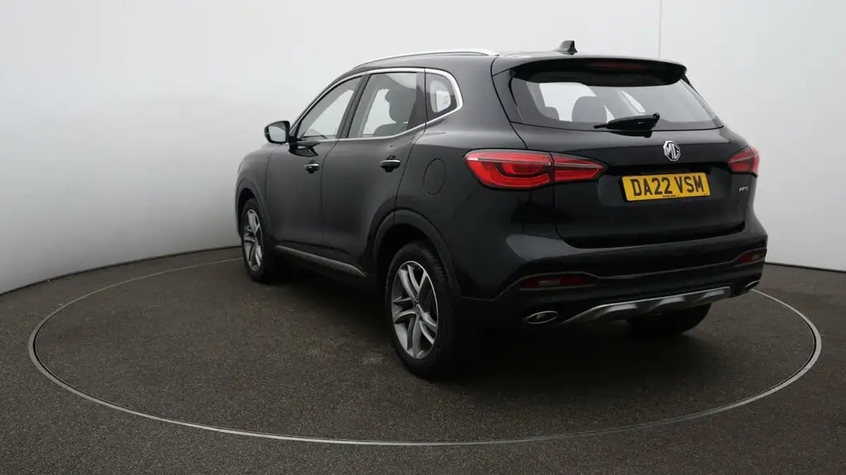 2022-mg-hs-15t-gdi-excite-162ps-dct-big-51