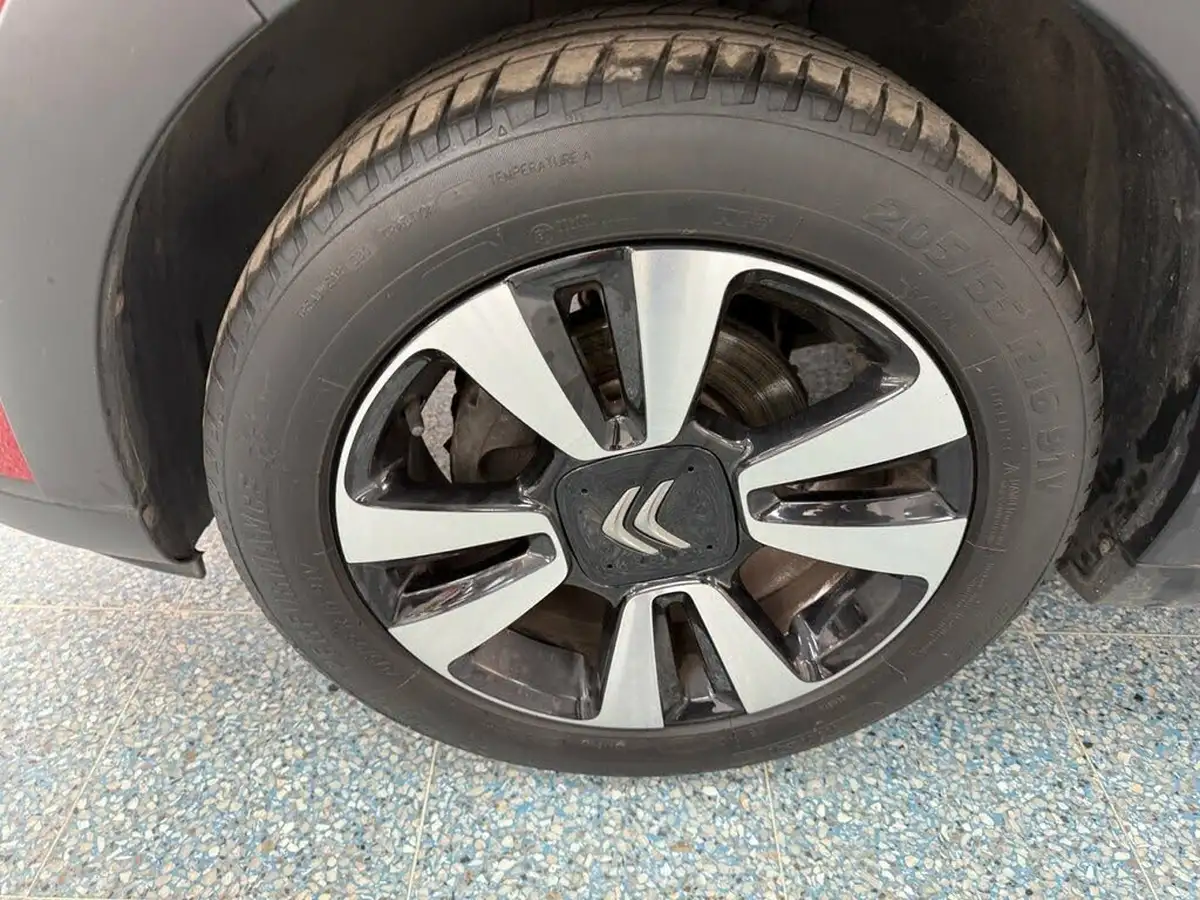 2017-citroen-c3-12-puretech-flair-82ps-big-19