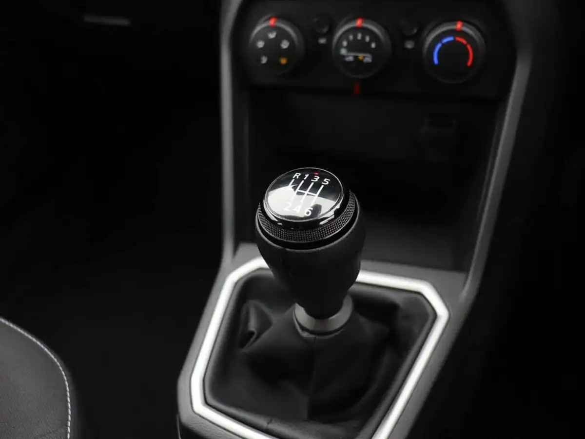2023-dacia-sandero-stepway-10-tce-expression-90bhp-big-33