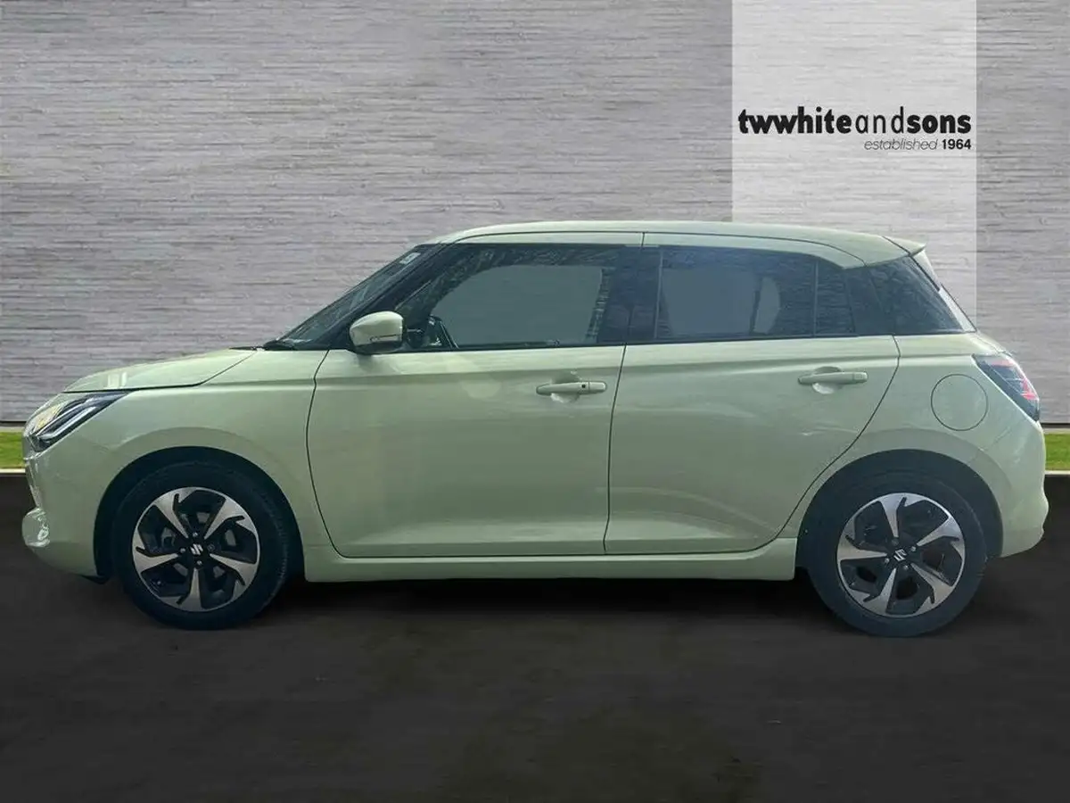 2024-suzuki-swift-12-ultra-cvt-big-3