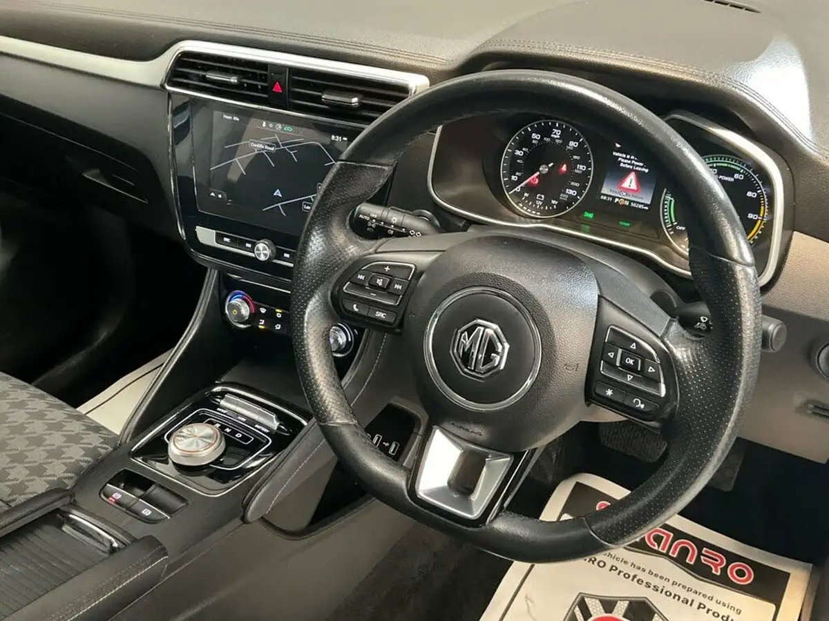 2019-mg-zs-suv-e-excite-ev-big-3
