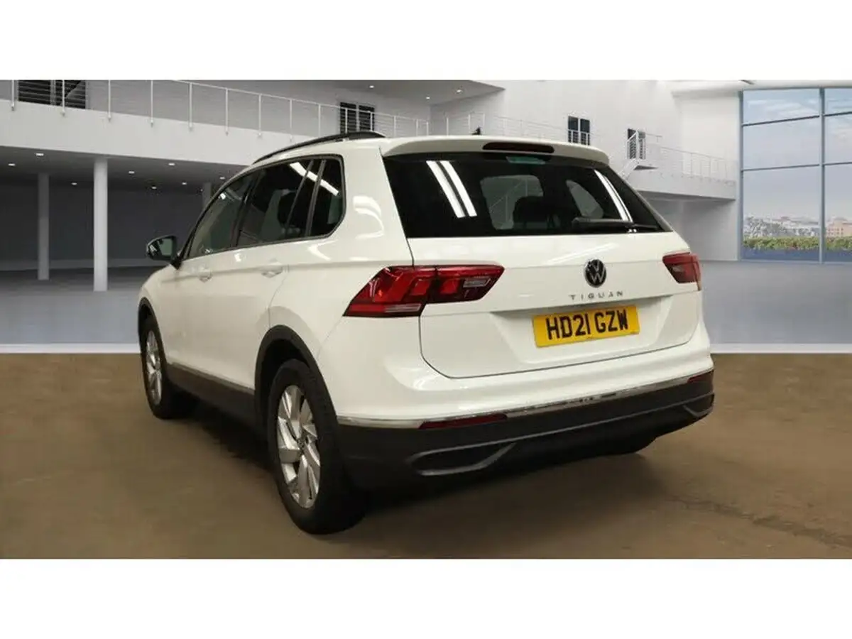 2021-volkswagen-tiguan-15-tsi-life-130ps-big-6