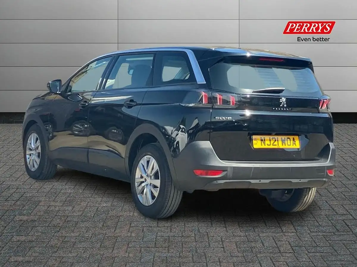 2021-peugeot-5008-suv-12-puretech-active-premium-big-1