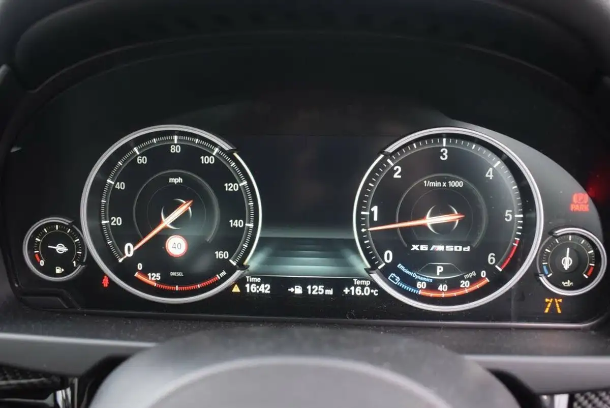 2018-bmw-x6-30td-xdrive40d-m-sport-big-24