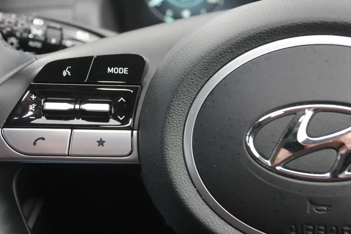 2021-hyundai-tucson-16-t-gdi-se-connect-150ps-48-volt-mhev-big-21