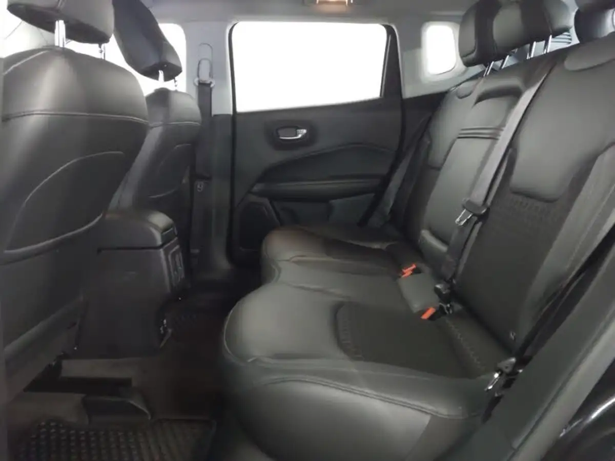 2021-jeep-compass-14-multiair-ii-night-eagle-big-5