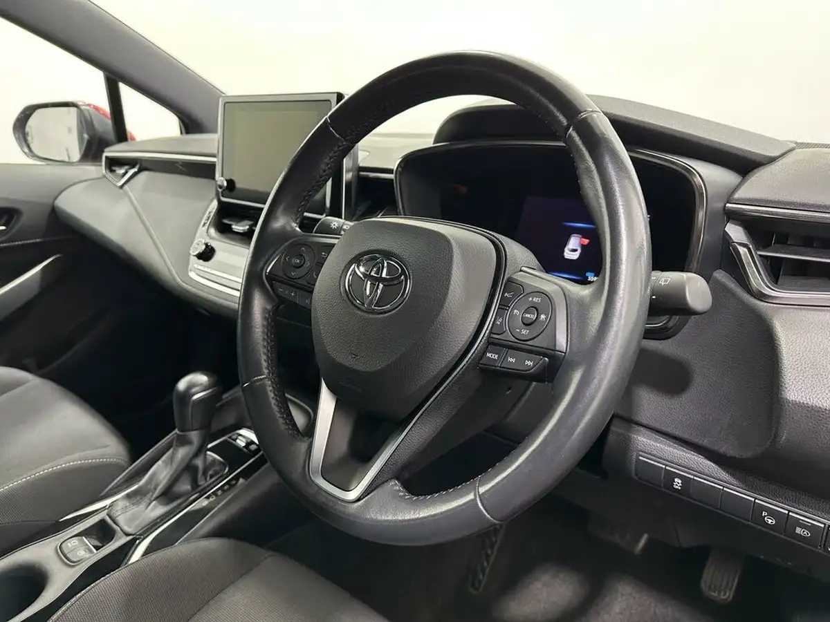 2022-toyota-corolla-18-vvt-i-icon-tech-spare-wheel-touring-sports-5d-big-8