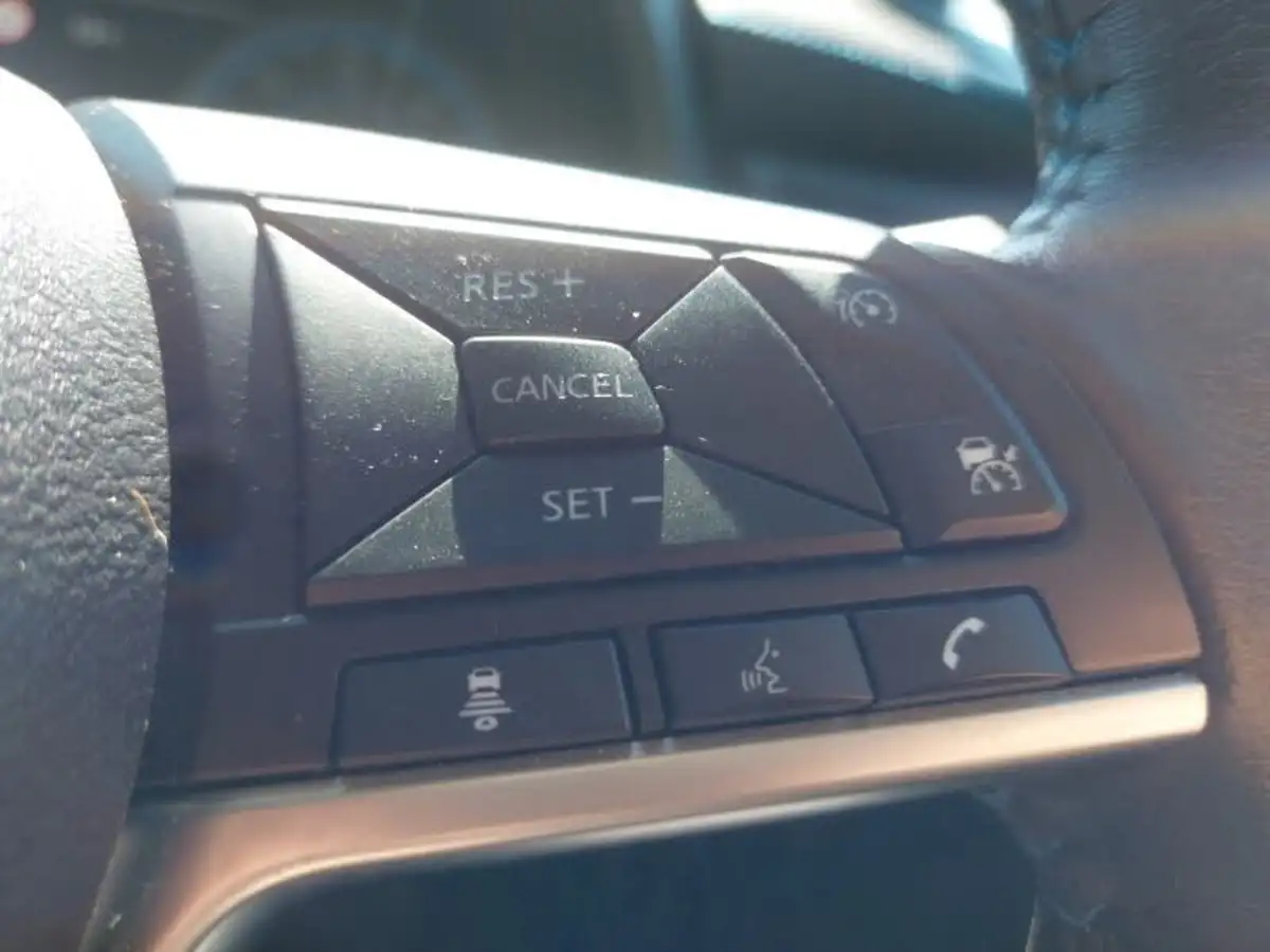 2022-nissan-leaf-e-n-connecta-39kwh-big-14