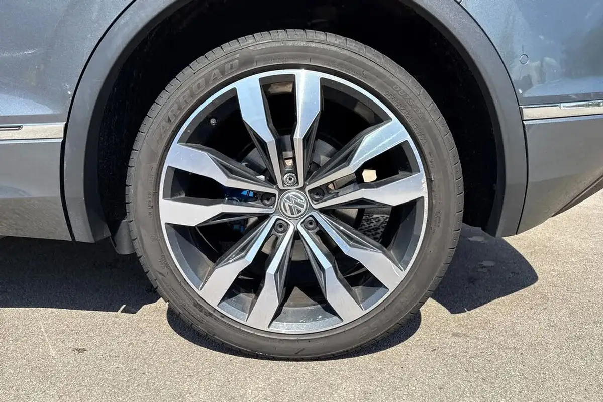 2019-volkswagen-tiguan-20tdi-r-line-tech-190ps-4motion-dsg-big-12