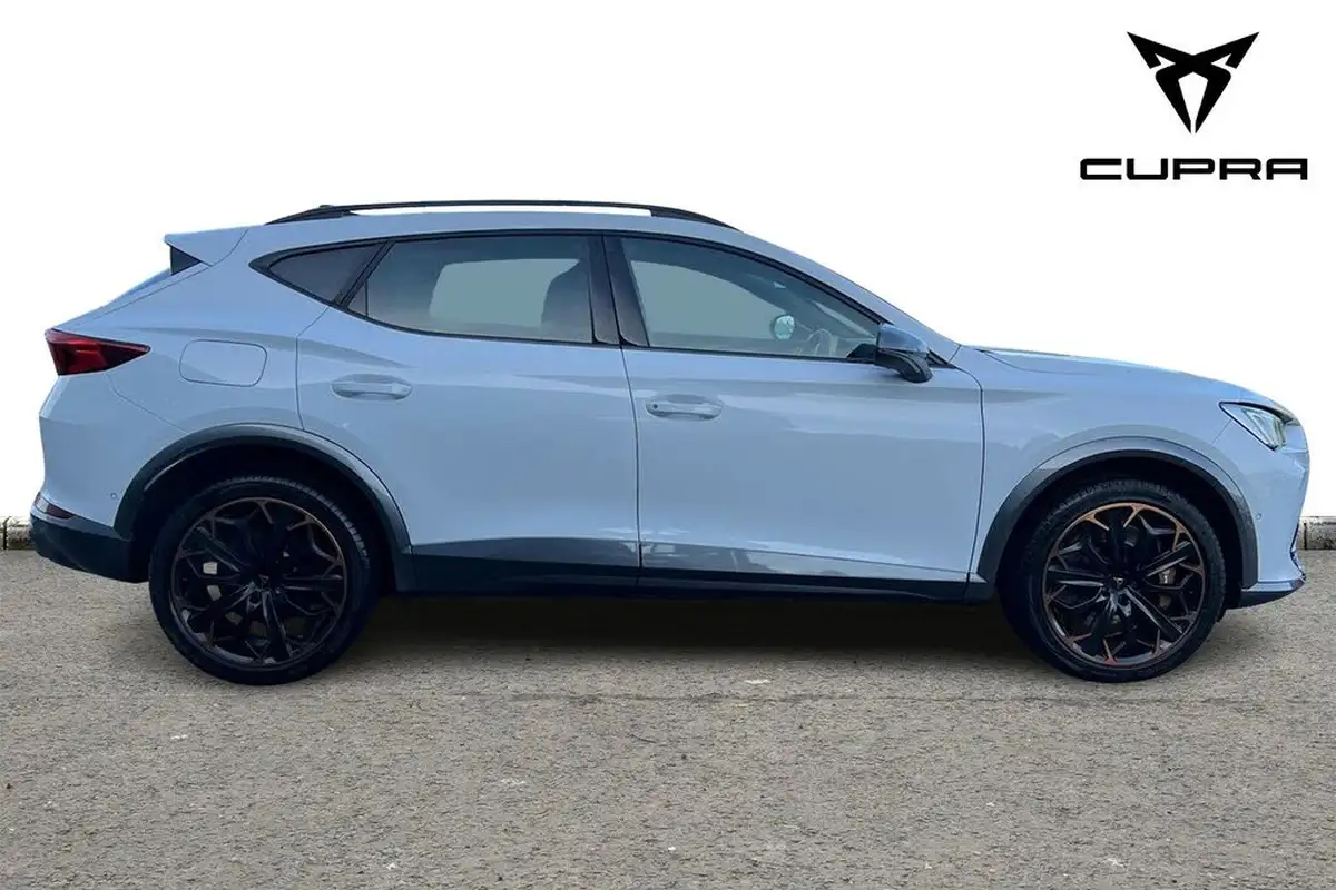 2022-cupra-formentor-20-tsi-vz3-big-3