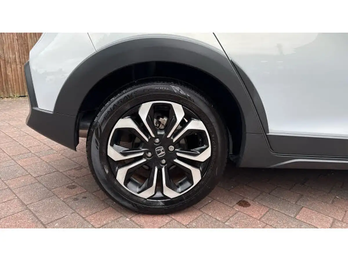 2022-honda-jazz-15-i-mmd-ex-109ps-big-27