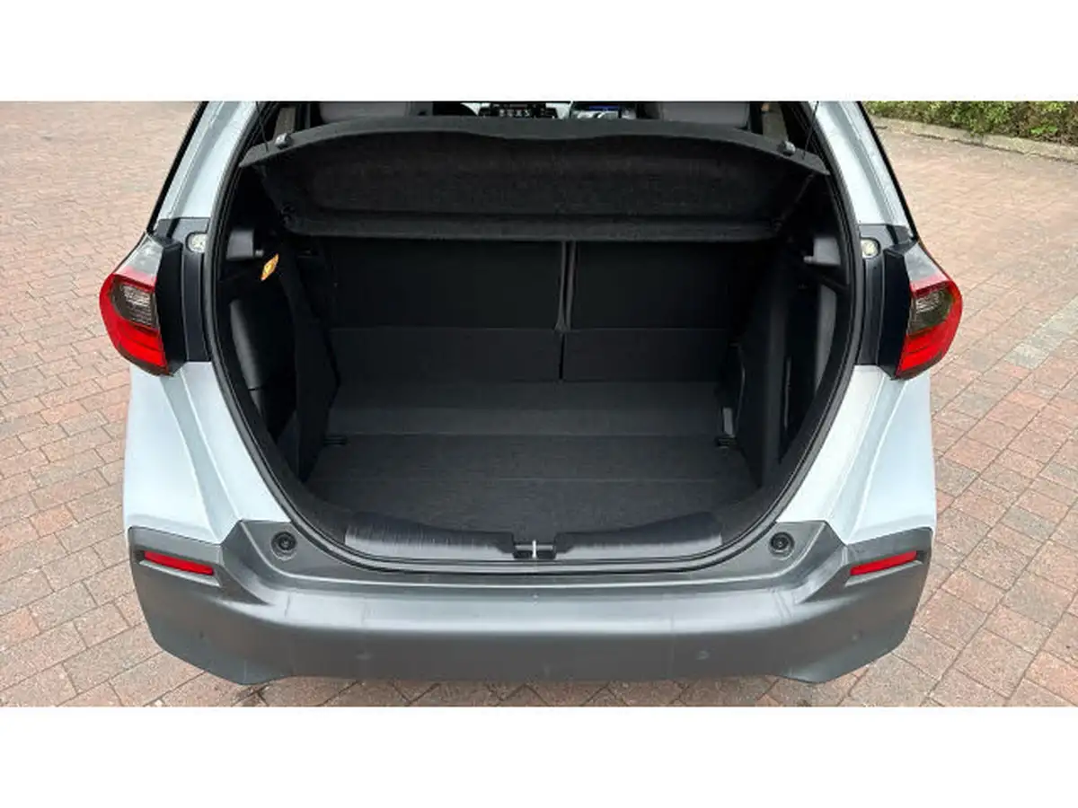 2022-honda-jazz-15-i-mmd-ex-109ps-big-3