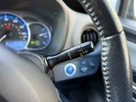 2016-toyota-yaris-15-vvt-i-design-hybrid-small-49