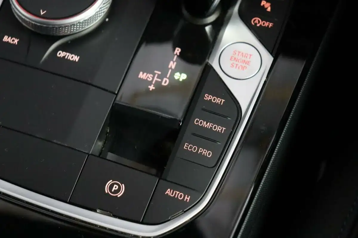 2022-bmw-2-series-15-218i-sport-lcp-coupe-4d-dct-big-25