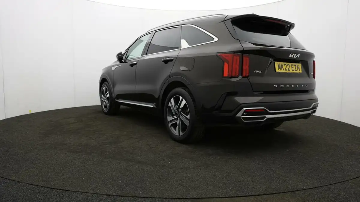 2022-kia-sorento-16-t-gdi-3-226bhp-hev-big-79