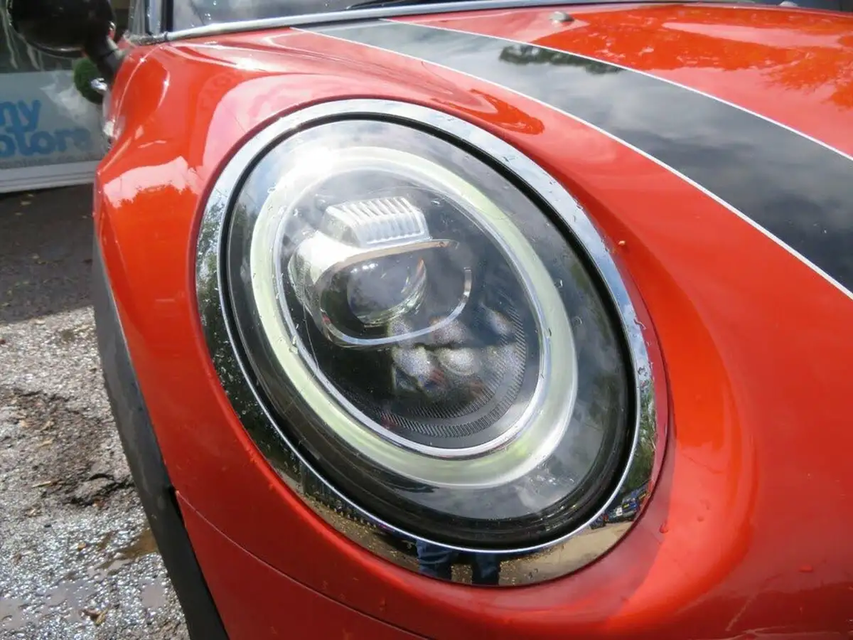 2020-mini-countryman-15-cooper-classic-big-12
